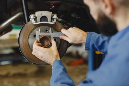 Brake Calliper Service and Replacement